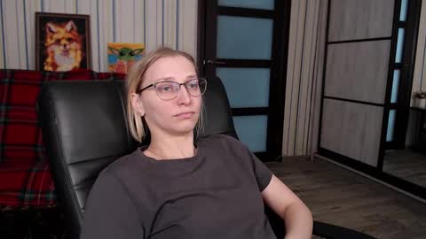 Vika online show from 03/27/26, 08:37