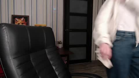 Vika online show from 04/04/26, 04:59