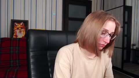 Vika online show from 04/06/26, 07:48