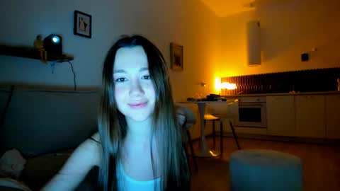 Vika   online show from 10/19/25, 09:37