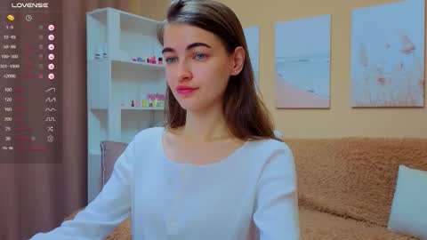 Snapshot of vikiberry chatting on 09/25/25, 04:49 vikiberry online show from 09/25/25, 04:49