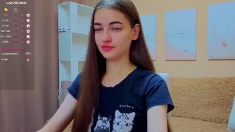 Snapshot of vikiberry chatting on 10/10/25, 04:33 vikiberry online show from 10/10/25, 04:33