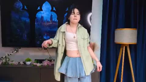 Hinata online show from 08/04/26, 06:27