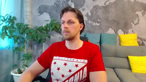vikingchrisss online show from 04/21/26, 09:37
