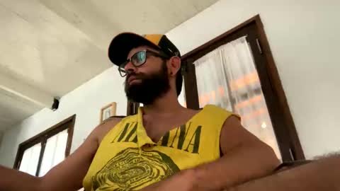 Snapshot of vikingo_arg chatting on 02/03/25, 05:35 Viking Independent model online show from 02/03/25, 05:35