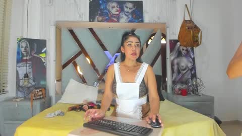 vikiTomson online show from 01/09/25, 04:28