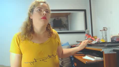 VIKKKTORIAAA online show from 02/16/25, 09:26