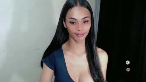 vikkylustfull online show from 01/26/25, 03:17
