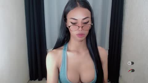 vikkylustfull online show from 02/10/25, 03:03