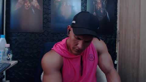 Viktor Herrera online show from 02/28/26, 06:09