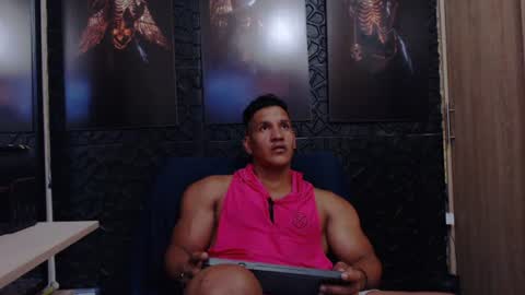 Snapshot of viktorherrera chatting on 07/03/26, 07:09 Viktor Herrera online show from 07/03/26, 07:09