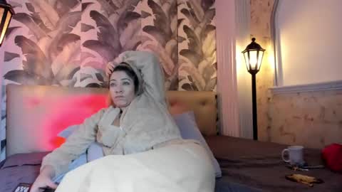 Viktoria online show from 04/15/26, 01:01