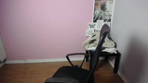 Snapshot of viktoria_lovely chatting on 01/23/25, 05:56 viktoria_lovely online show from 01/23/25, 05:56