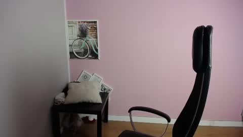 viktoria_lovely online show from 07/06/26, 06:10
