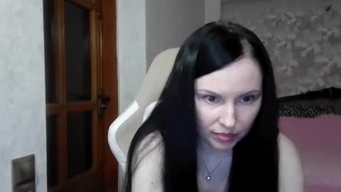 Snapshot of viktoriabounty chatting on 06/24/26, 10:53 viktoriaBounty online show from 06/24/26, 10:53