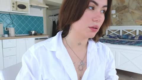 viktoriamoore online show from 06/05/26, 08:20