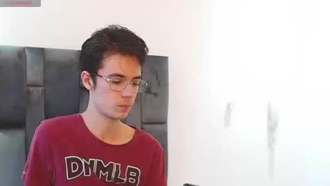 viktornoir online show from 09/16/25, 09:49