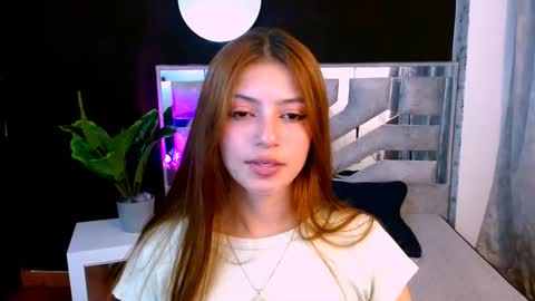 viky_evanss online show from 10/15/25, 07:25