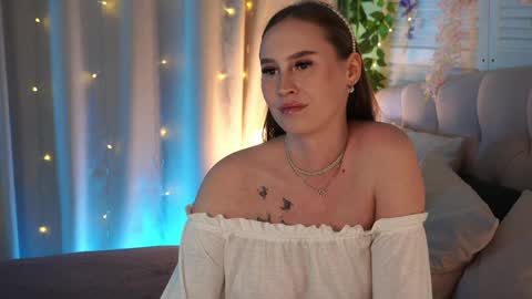  Vi  online show from 04/15/26, 12:34