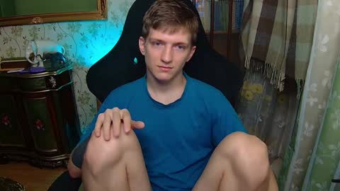 Snapshot of vince__dice chatting on 01/23/25, 11:05 Dimoooooon online show from 01/23/25, 11:05