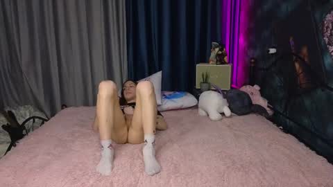 Snapshot of vince__dice chatting on 02/09/25, 04:04 Dimoooooon online show from 02/09/25, 04:04