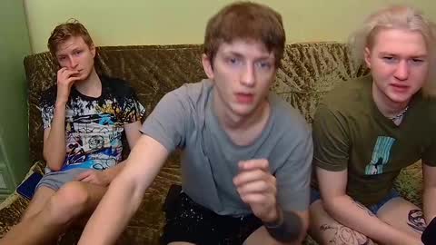 Snapshot of vince__dice chatting on 02/24/25, 12:41 Dimoooooon online show from 02/24/25, 12:41