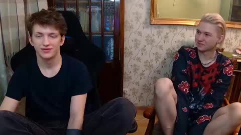 Snapshot of vince__dice chatting on 03/07/25, 11:38 Dimoooooon online show from 03/07/25, 11:38