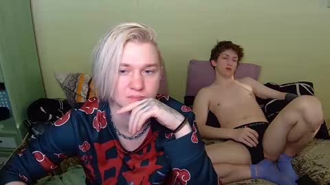 Snapshot of vince__dice chatting on 03/08/25, 05:49 Dimoooooon online show from 03/08/25, 05:49