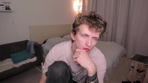 Snapshot of vince__dice chatting on 09/27/25, 11:54 Dimoooooon online show from 09/27/25, 11:54