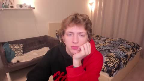 Snapshot of vince__dice chatting on 11/02/25, 09:28 Dimoooooon online show from 11/02/25, 09:28