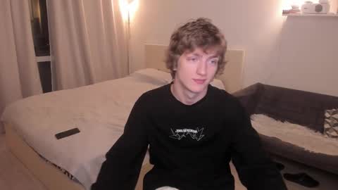 Snapshot of vince__dice chatting on 11/06/25, 05:47 Dimoooooon online show from 11/06/25, 05:47