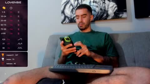 Snapshot of vince_colin chatting on 12/30/24, 02:09 VINCE online show from 12/30/24, 02:09