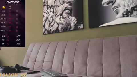 VINCE online show from 04/25/26, 03:42