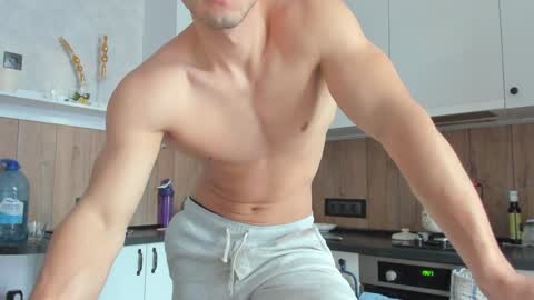 Vincent.  uncut 18cm online show from 12/18/24, 08:31