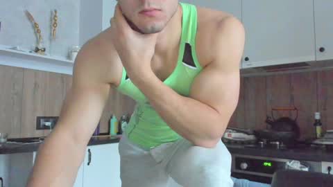 Vincent.  uncut 18cm online show from 12/20/24, 08:49