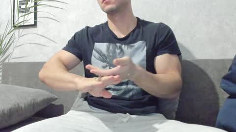 Vincent.  uncut 18cm online show from 01/11/25, 07:38