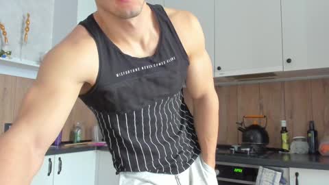 Vincent.  uncut 18cm online show from 01/12/25, 08:36