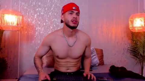 Vincent online show from 09/19/25, 03:41