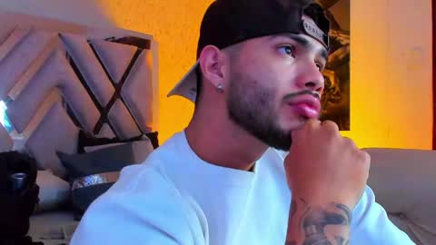 Vincent online show from 03/28/26, 05:18