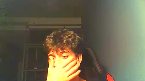 Snapshot of vincentprice69 chatting on 10/25/25, 10:37 vincentprice69 online show from 10/25/25, 10:37