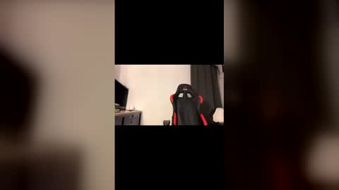 Snapshot of vincentprice69 chatting on 02/08/26, 09:18 vincentprice69 online show from 02/08/26, 09:18