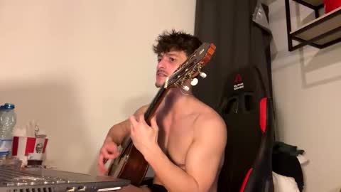 Snapshot of vincentprice69 chatting on 02/10/26, 10:03 vincentprice69 online show from 02/10/26, 10:03