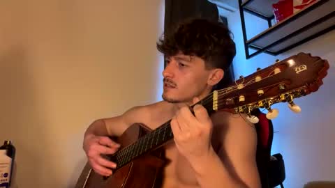 Snapshot of vincentprice69 chatting on 02/13/26, 05:31 vincentprice69 online show from 02/13/26, 05:31