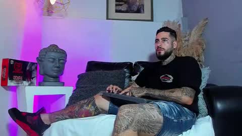 Snapshot of vincentsartori chatting on 03/13/26, 10:27 Vincent Sartori online show from 03/13/26, 10:27