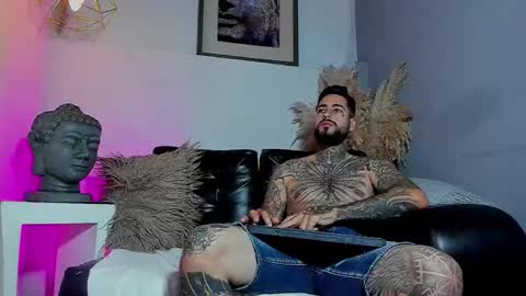 Snapshot of vincentsartori chatting on 03/17/26, 10:02 Vincent Sartori online show from 03/17/26, 10:02