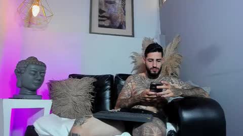 Snapshot of vincentsartori chatting on 03/19/26, 08:24 Vincent Sartori online show from 03/19/26, 08:24