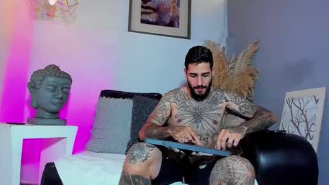 Snapshot of vincentsartori chatting on 03/24/26, 07:41 Vincent Sartori online show from 03/24/26, 07:41