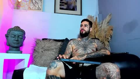 Snapshot of vincentsartori chatting on 04/06/26, 04:46 Vincent Sartori online show from 04/06/26, 04:46