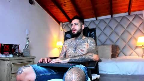 Snapshot of vincentsartori chatting on 04/14/26, 12:22 Vincent Sartori online show from 04/14/26, 12:22