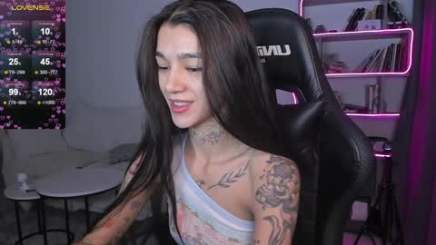 Snapshot of vinkitinkii chatting on 01/07/25, 06:48 vinkitinkii online show from 01/07/25, 06:48